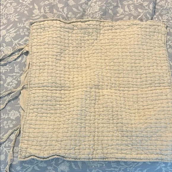 Pottery Barn Pick-Stitch Handcrafted Cotton/Linen Quilted Euro Sham in Flax - Picture 4 of 6